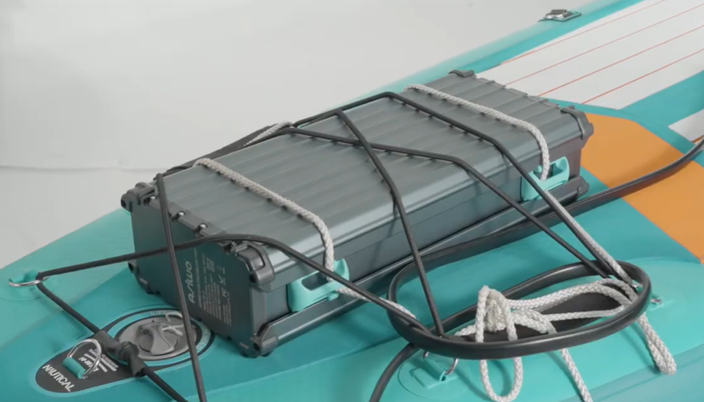 ASIWO U1 Outboard propulsion Long Range Kit.
