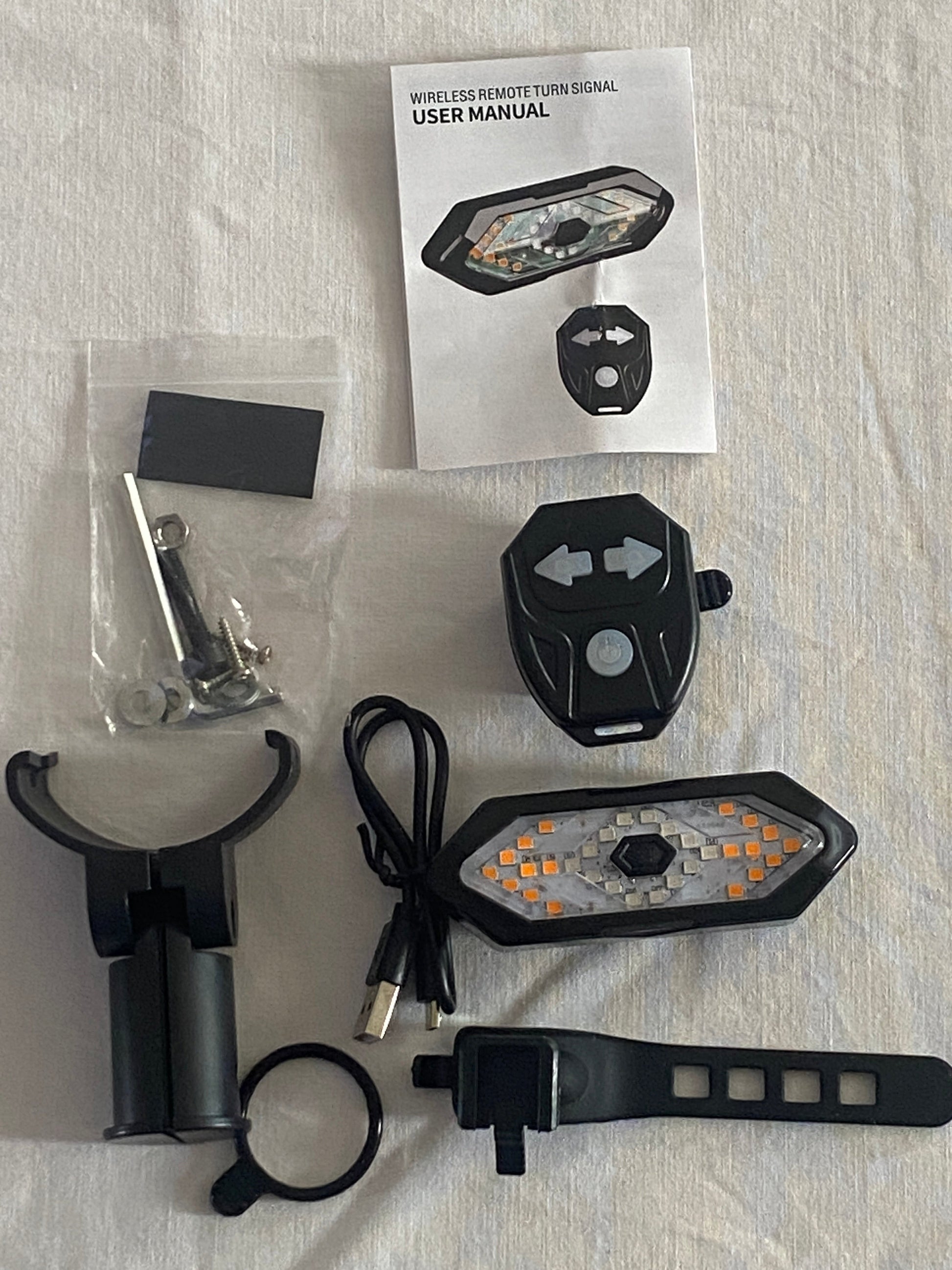 Wireless remote turn signal kit